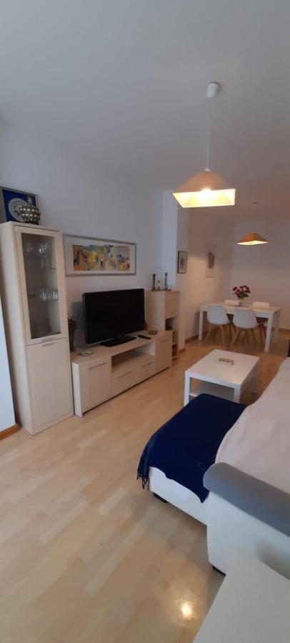 Appartement Monteperdido Jaca Extérieur photo